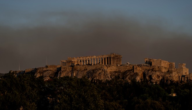 Τα διεθνή ΜΜΕ για την φωτιά στην Πεντέλη: “Δραματική η κατάσταση στην Ελλάδα”