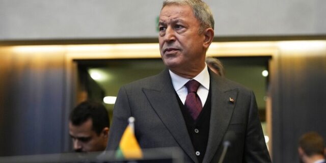 Ακάρ για αγορά F-16: “Οι ΗΠΑ δεν θα παίξουν το ‘παχνίδι’ κάποιων κοινοβουλευτικών”