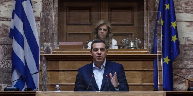 Τσίπρας: “Να αποκρούσουμε το γκολ οφσάιντ στο ’93, για την υποβάθμιση των δημόσιων Πανεπιστημίων”
