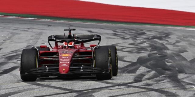 Formula 1 – GP Αυστρίας: Η Ferrari του Κάρλος Σάινθ πήρε φωτιά