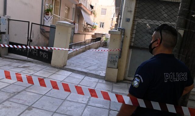 Θεσσαλονίκη: Δολοφόνησε την 79χρονη μητέρα του – Τη βρήκε ο άλλος της γιος νεκρή