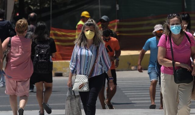 Κορονοϊός: 10.126 νέα κρούσματα σήμερα στην Αττική