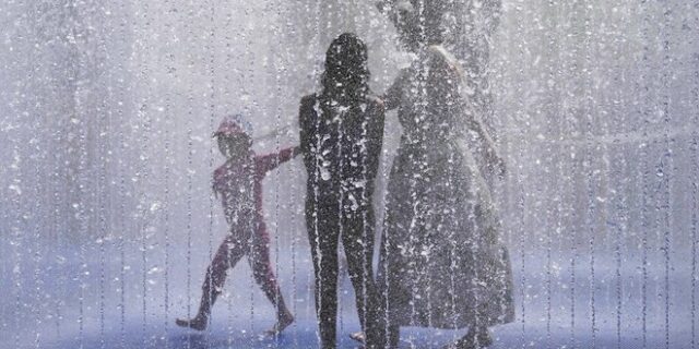 Βρετανία: Σπάει κάθε ρεκόρ η θερμοκρασία – Στους 39,1 βαθμούς το θερμόμετρο