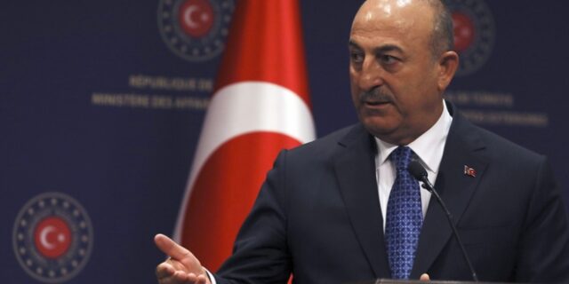 Τσαβούσογλου: Νέα επίθεση στην Αθήνα για ανθρώπινα δικαιώματα και διεθνές δίκαιο