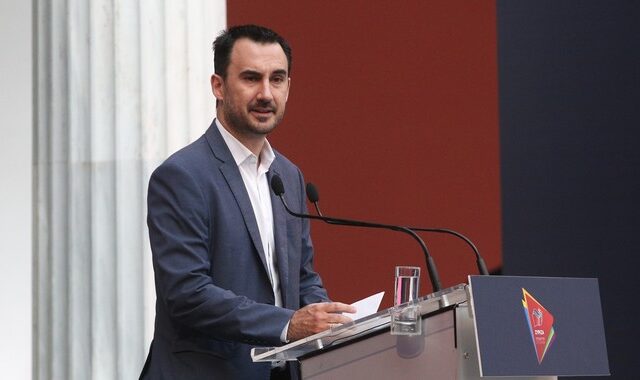 Χαρίτσης: “Η ακρίβεια δεν είναι νομοτέλεια – Μάχη του ΣΥΡΙΖΑ για την ανακούφιση της κοινωνίας”