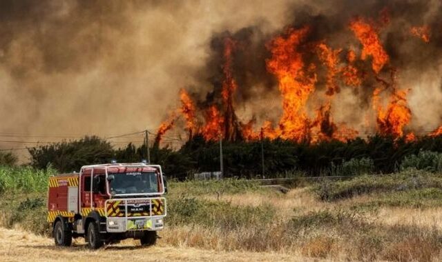 Φωτιά στο Ρέθυμνο: Συνεχίζεται η τιτάνια μάχη με τις φλόγες – Πολύ μεγάλη η καταστροφή