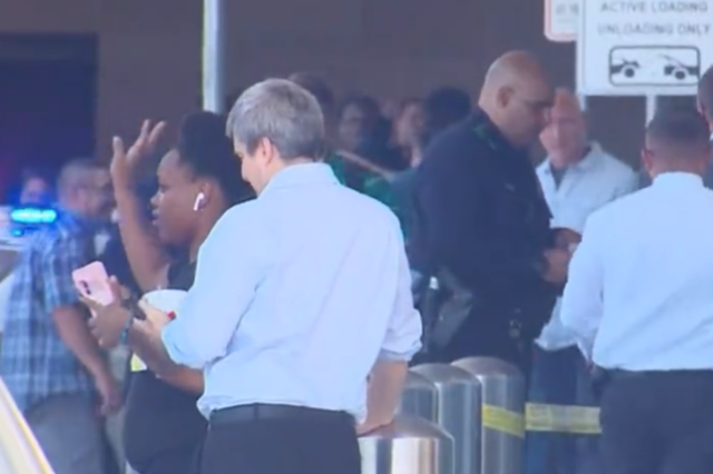ΗΠΑ: Γυναίκα άνοιξε πυρ στο αεροδρόμιο του Ντάλας – Τέθηκε υπό κράτηση