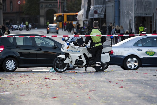 Δανία: Πυροβολισμοί σε εμπορικό κέντρο της Κοπεγχάγης - Τουλάχιστον τρεις τραυματίες | News 24/7