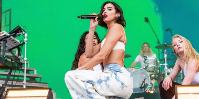 Ed Sheeran VS Dua Lipa: Καλοκαιράκι με βίντεο κλιπ που σπάνε ρεκόρ