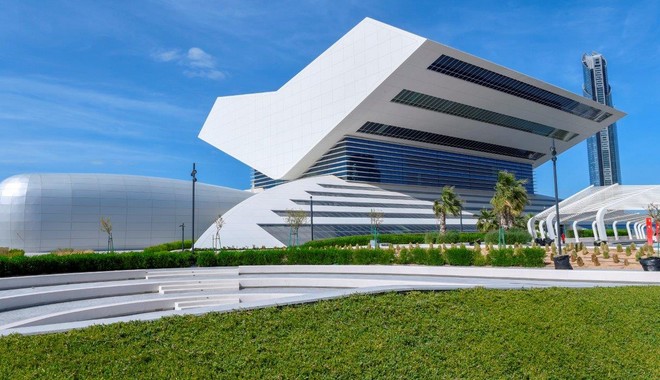 Ντουμπάι: Η νεότερη βιβλιοθήκη στον αραβικό κόσμο σε σχήμα ανοιχτού βιβλίου