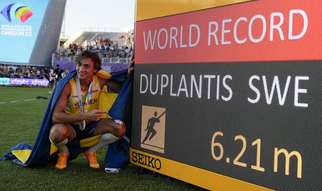 Απίστευτος Ντουπλάντις: Νέο παγκόσμιο ρεκόρ με 6,21μ από τον Σουηδό