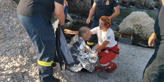 Πτώση ελικοπτέρου στη Σάμο: Διασώθηκαν δύο μέλη του πληρώματος