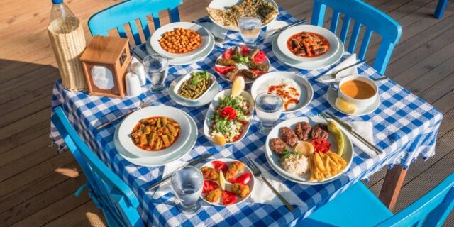 Φεστιβάλ γαστρονομικών εμπειριών στην Πελοπόννησο
