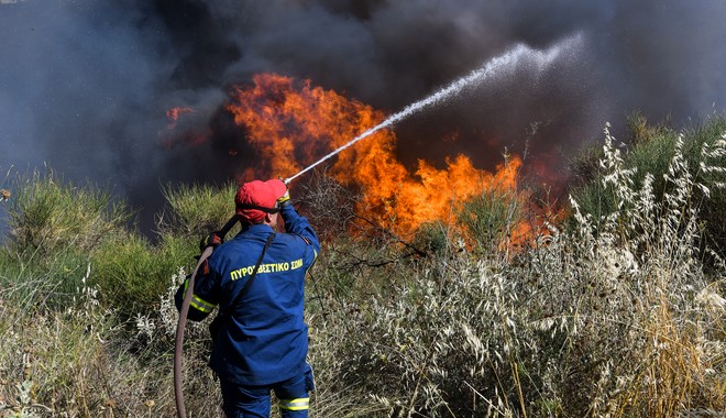 Πολιτική Προστασία: Πού υπάρχει πολύ υψηλός κίνδυνος πυρκαγιάς την Δευτέρα
