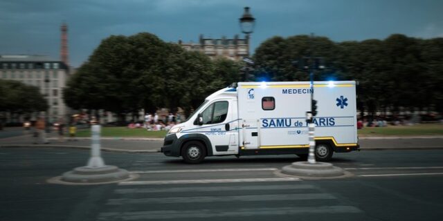Γαλλία: Μωρό πέθανε από ασφυξία και αφυδάτωση – Το ξέχασε ο πατέρας του στο αυτοκίνητο