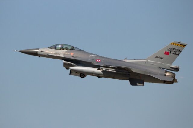 Νέες υπερπτήσεις τουρκικών F16 και drone πάνω από Φούρνους, Καλόγερους και Κίναρο