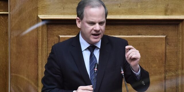 Κώστας Καραμανλής: “Διορθώνουμε την προβληματική ιδιωτικοποίηση της ΤΡΑΙΝΟΣΕ”