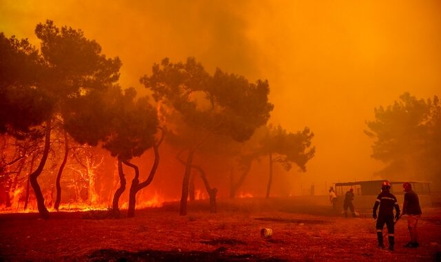 Δύσκολη νύχτα σε Λέσβο και Έβρο – Πάνω από 50 φωτιές το τελευταίο 24ωρο σε όλη τη χώρα