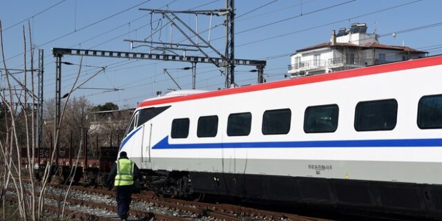 Ρυθμιστική Αρχή Σιδηροδρόμων: Αυτεπάγγελτη έρευνα μετά την ταλαιπωρία εκατοντάδων επιβατών
