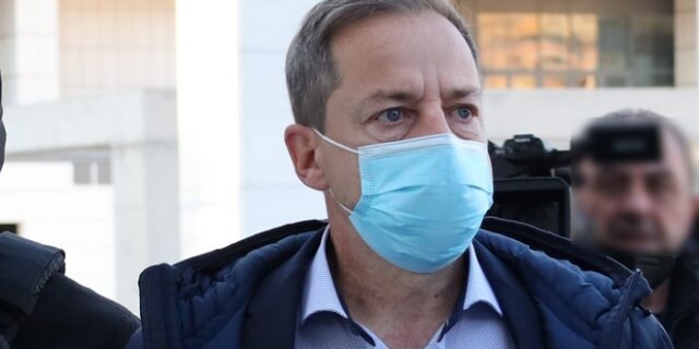Το “λευκό κολάρο” του Λιγνάδη και η παραλίγο “δικαίωση” του Κούγια…