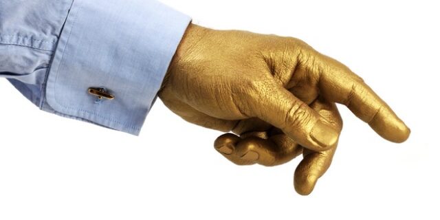 Πώς θα ήταν η ζωή μας αν όσα αγγίζαμε γίνονταν χρυσός;