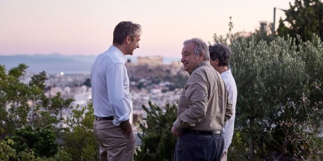 Στην Ελλάδα ο Αντόνιο Γκουτέρες – Η υποδοχή και η συζήτηση με τον Κυριάκο Μητσοτάκη