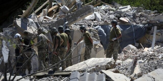 Ζελένσκι: “Το ρωσικό πλήγμα στην Οδησσό ήταν στοχευμένο”