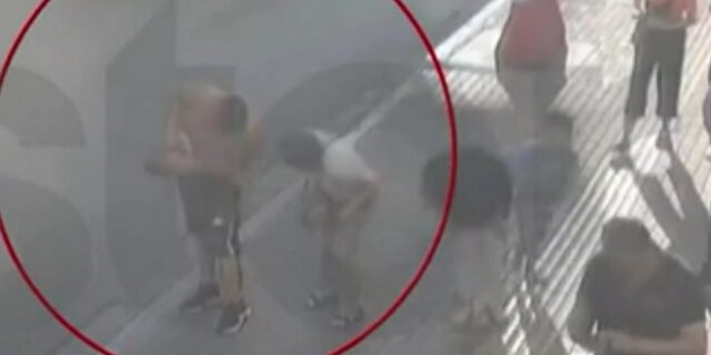 Ομόνοια: Ελεύθερος ο πατέρας που θεωρήθηκε ότι προσπαθούσε να πνίξει το μωρό του