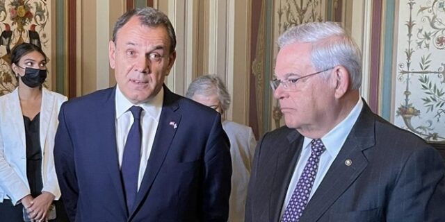 Παναγιωτόπουλος – Μενέντεζ: Επί τάπητος η τουρκική προκλητικότητα και η αμυντική σχέση Ελλάδας – ΗΠΑ