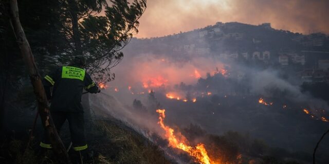 Φωτιά στην Πεντέλη: Εισαγγελική έρευνα για τα αίτια