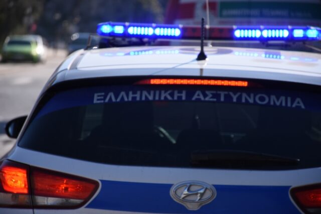 Πάτρα: Αφοπλίστηκε από τους αστυνομικούς ο άνδρας που απειλούσε με καραμπίνα