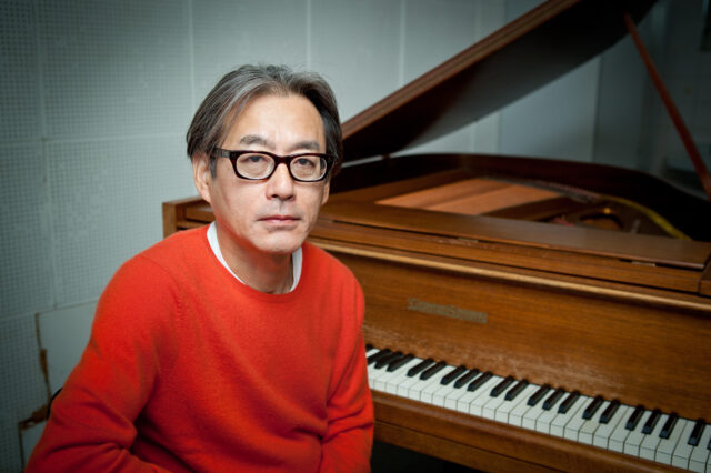 Shigeru Umebayashi: Ο συνθέτης της μουσικής των “Ιπτάμενων Στιλέτων” και του “2046” έρχεται στο Ηρώδειο