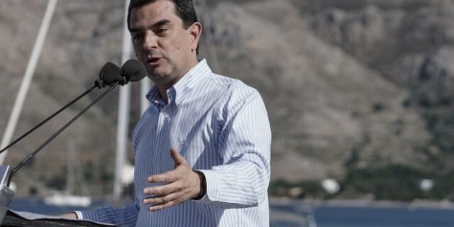 Σκρέκας: Παρουσίασε στον πρέσβη των ΗΠΑ το σχέδιο απεξάρτησης από το ρωσικό φυσικό αέριο