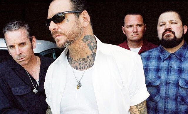 Punk “σεισμός” με τον Mike Ness των Social Distortion στο Rockwave