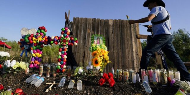 Θάνατοι μεταναστών στο Τέξας: Ο οδηγός του φορτηγού “δεν γνώριζε ότι το κλιματιστικό είχε σταματήσει να λειτουργεί”