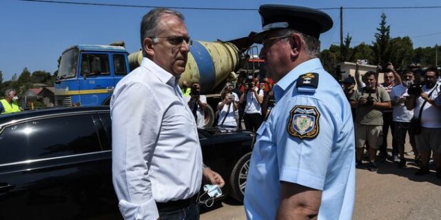 Θεοδωρικάκος: Μίλησε για εμπρησμούς στην Ηλεία – “Αυτό δεν γίνεται τυχαία”