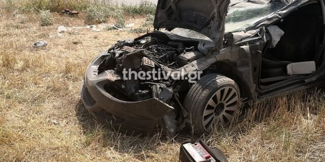 Θεσσαλονίκη: Ένας νεκρός και δύο τραυματίες σε τροχαίο στην Εγνατία