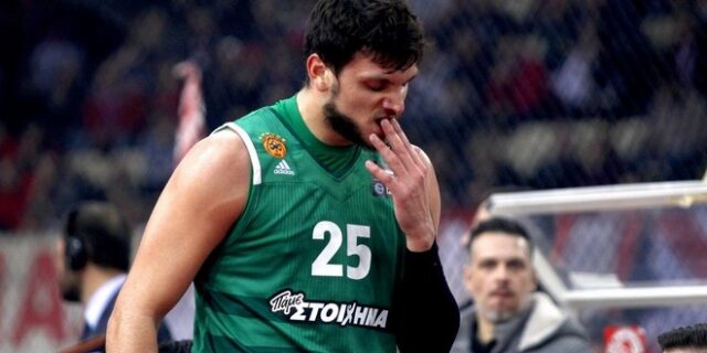 Αλεσάντρο Τζεντίλε: Νοσηλεύεται μετά από πτώση από μπαλκόνι