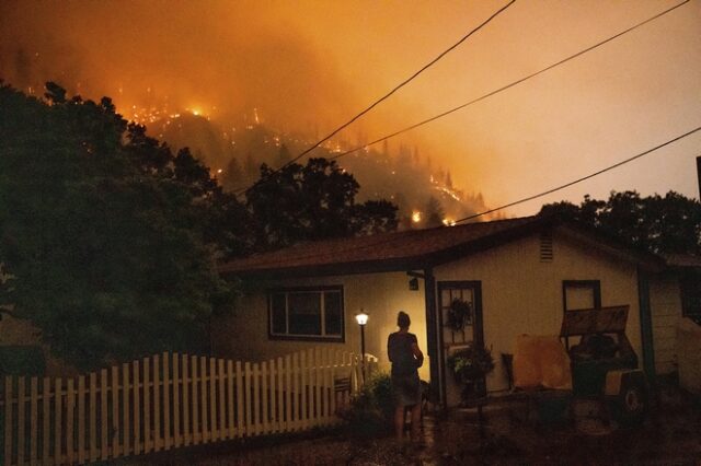 ΗΠΑ: Δύο νεκροί από τη μεγάλη φωτιά στην Καλιφόρνια