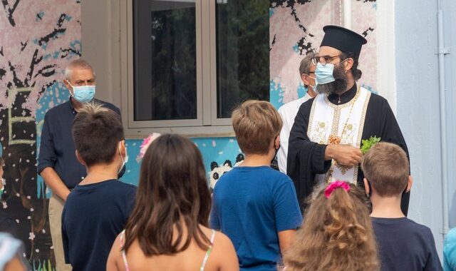 Θρησκευτικά στα σχολεία: Απαλλαγή και για τους Χριστιανούς Ορθόδοξους μαθητές με επίκληση λόγων συνείδησης
