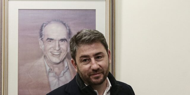 Οι “κοριοί” στον Ανδρουλάκη έκαψαν το σενάριο “Μητσοτάκης ξανά πρωθυπουργός”