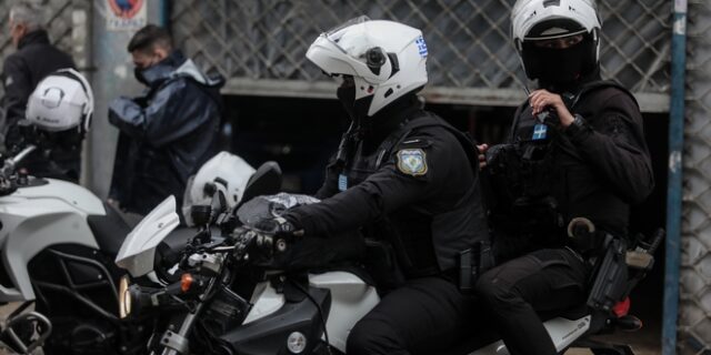 Ένοπλη ληστεία σε τράπεζα στα Πετράλωνα