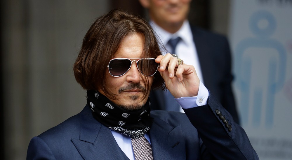 Ο Johnny Depp σκηνοθετεί τη μυθιστορηματική ζωή του Ιταλού ζωγράφου Amedeo Modigliani