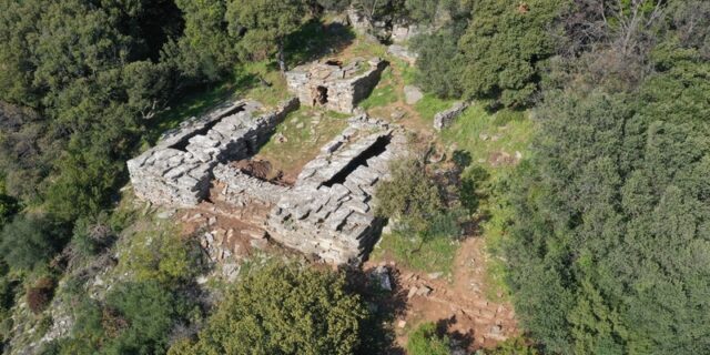 Τα αινιγματικά “σπίτια των δράκων”: Έρευνα ρίχνει φως στα δρακόσπιτα της Εύβοιας