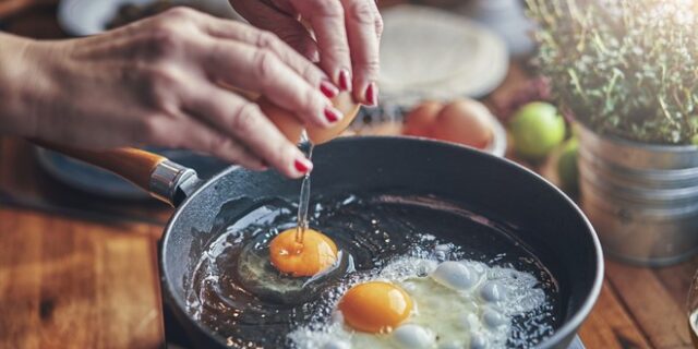 Στην Αυστραλία δεν μπορούν να τρώνε όσα αυγά θέλουν