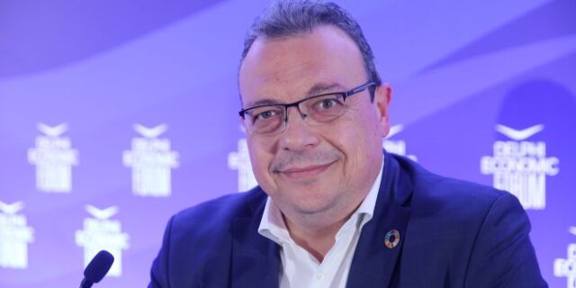 ΣΥΡΙΖΑ: Επιβεβαίωση για την ρήτρα αναπροσαρμογής …από το παράθυρο