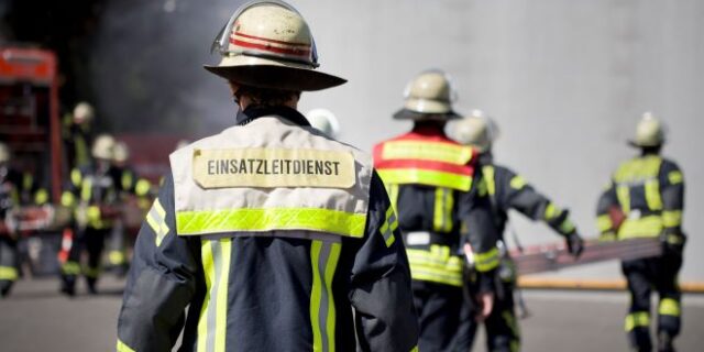 Γερμανία: Μεγάλη φωτιά στο Βερολίνο μετά απο έκρηξη σε αποθήκη πυρομαχικών