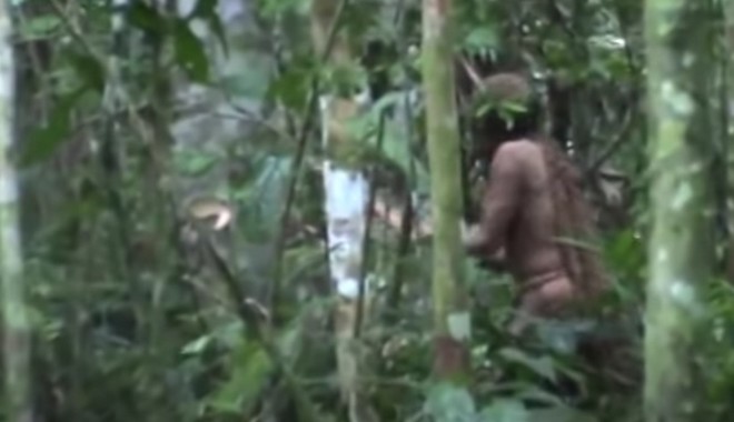 Αμαζόνιος: Πέθανε ο “άνθρωπος της τρύπας”, ο τελευταίος της φυλής του
