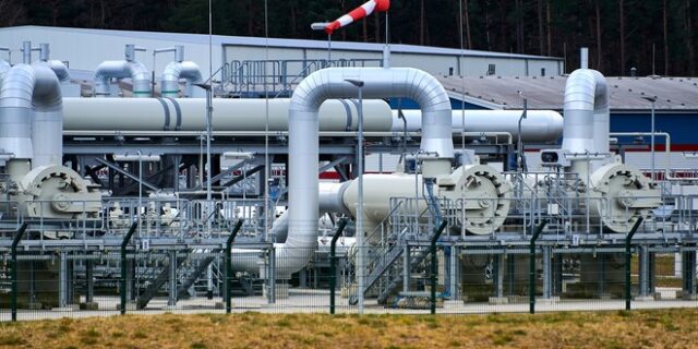 Κομισιόν: Αποσύνδεση της τιμής αερίου και ρεύματος στα μέτρα που εξετάζονται