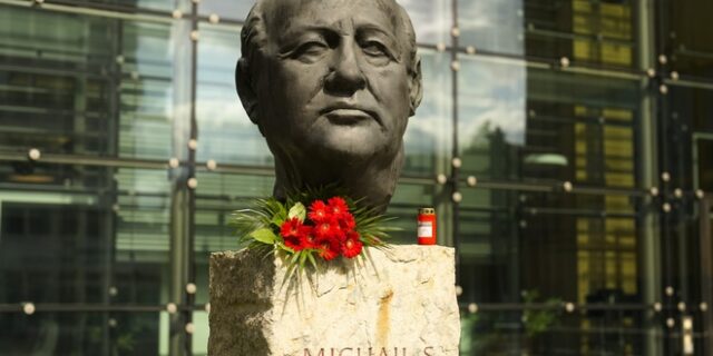 Ο Ν. Ανδρουλάκης για τον θάνατο του Μ. Γκορμπατσόφ